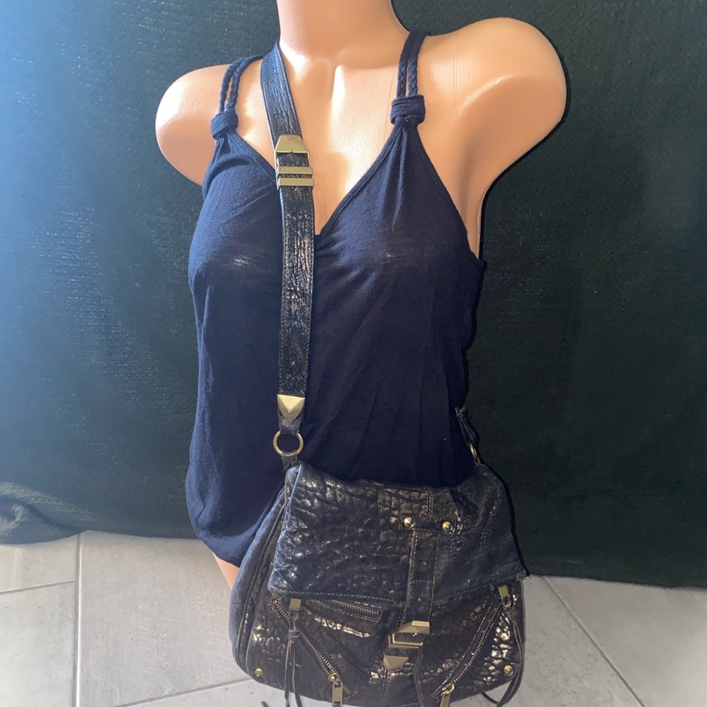 Discreet Razor Back Tank - Picture 7 of 7